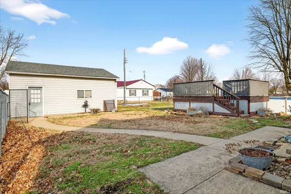 $279,900 | 210 West Main Street, Worthington, IN 47471