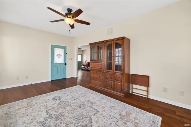 $285,000 | 210 West Main Street, Worthington, IN 47471