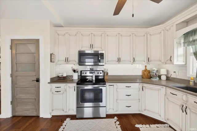 $285,000 | 210 West Main Street, Worthington, IN 47471