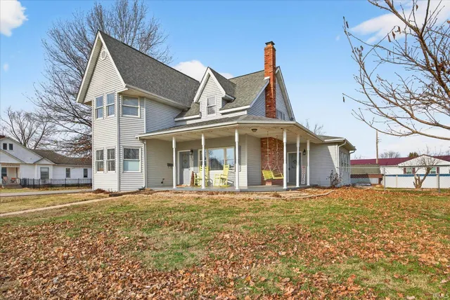 $285,000 | 210 West Main Street, Worthington, IN 47471