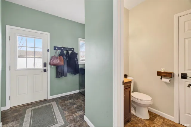 $285,000 | 210 West Main Street, Worthington, IN 47471