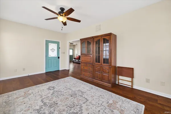 $279,900 | 210 West Main Street, Worthington, IN 47471