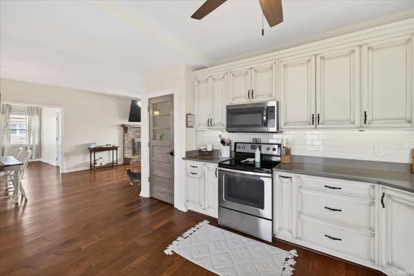 $279,900 | 210 West Main Street, Worthington, IN 47471