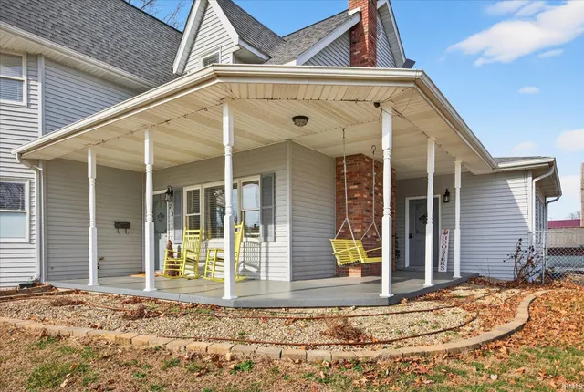 $285,000 | 210 West Main Street, Worthington, IN 47471