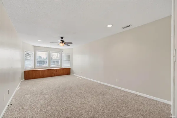 $279,900 | 210 West Main Street, Worthington, IN 47471