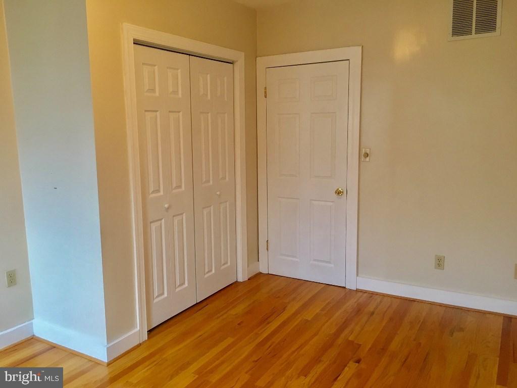 102 Pleasant Street Hanover, PA 17331 - Photo 18 of 36 Gallery Image 18