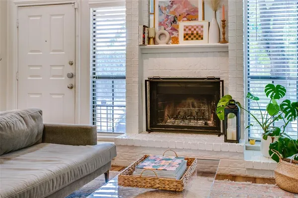 $2,500 | 3503 Word Street, Dallas, TX 75204