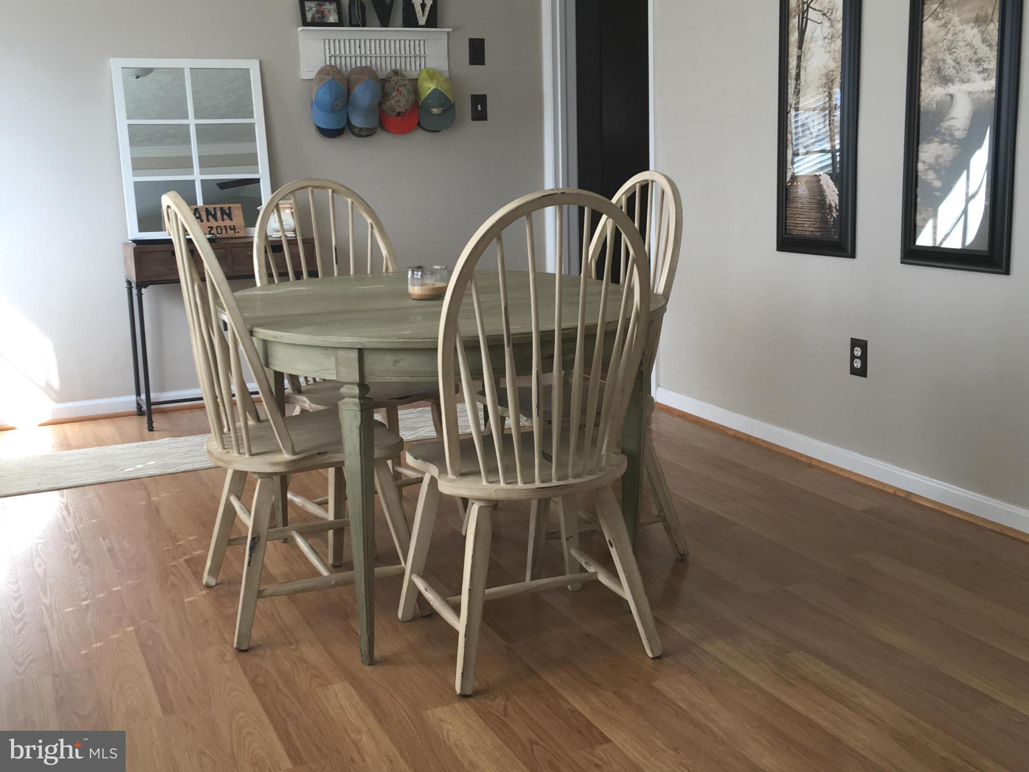 12433 Ridge Road King George, VA 22485 - Photo 11 of 27 Dining Room
