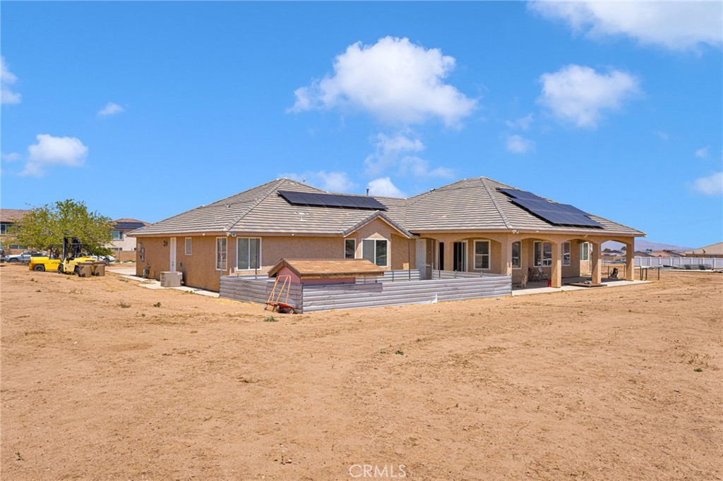 14201 Rodeo Road Hesperia, CA 92344 - Photo 36 of 39