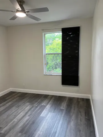 $4,100 | 5076 Southwest 38th Way, Hollywood, FL 33312