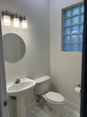 $4,100 | 5076 Southwest 38th Way, Hollywood, FL 33312