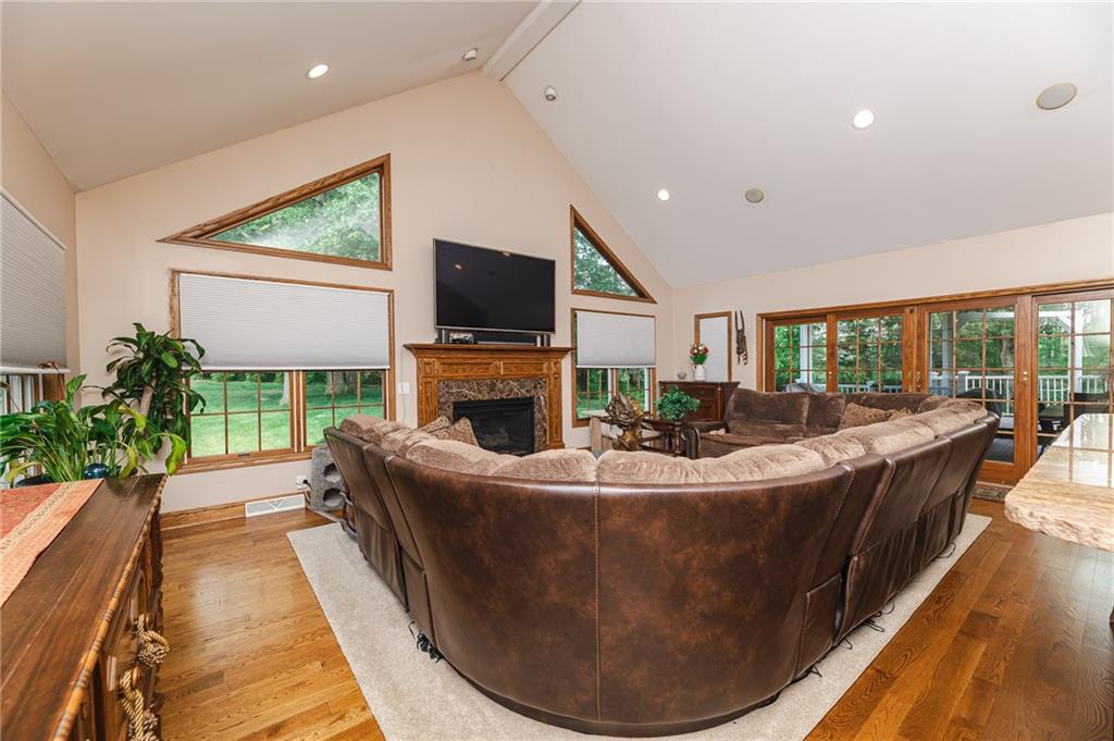 391 Browns Hill Road Valencia, PA 16059 - Photo 15 of 50