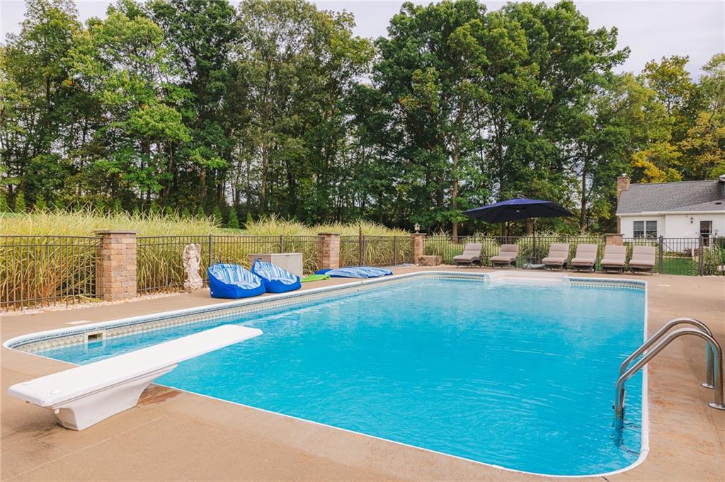 391 Browns Hill Road Valencia, PA 16059 - Photo 8 of 50