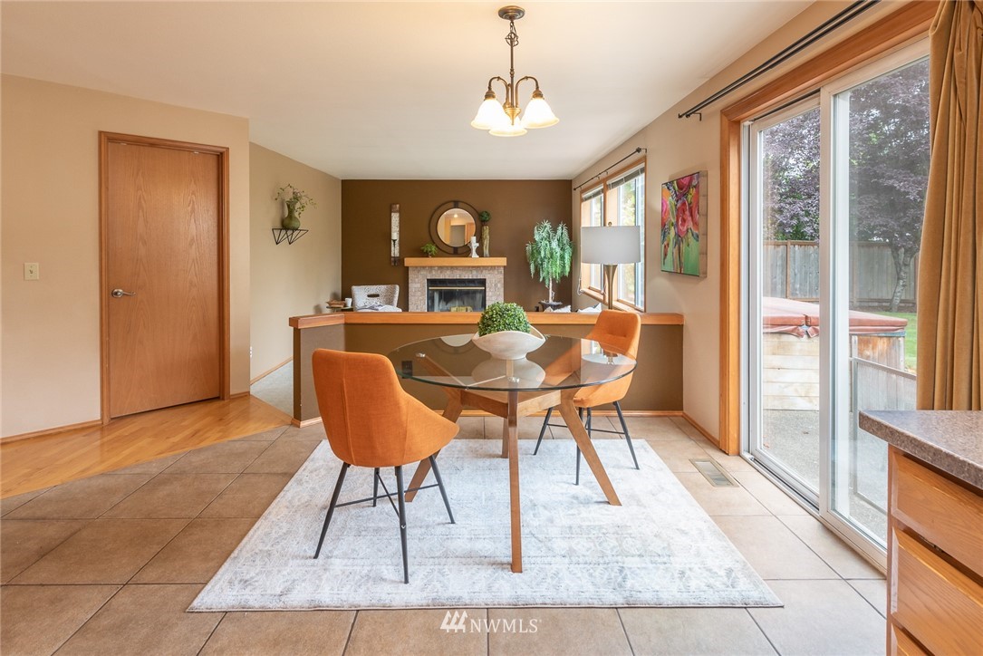 944 Southwest 347th Street Federal Way, WA 98023 - Photo 16 of 40 Gallery Image 16