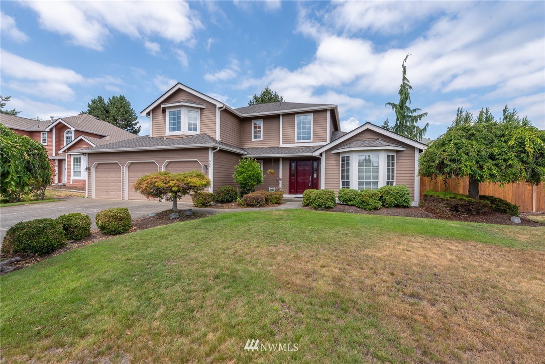 944 Southwest 347th Street Federal Way, WA 98023 - Photo 4 of 40 Gallery Image 4