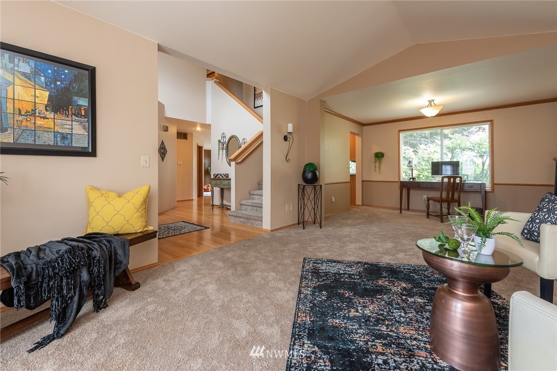 944 Southwest 347th Street Federal Way, WA 98023 - Photo 9 of 40 Gallery Image 9
