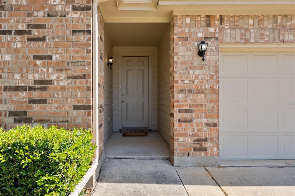 5709 Del Rey Drive Denton, TX 76208 - Photo 5 of 33