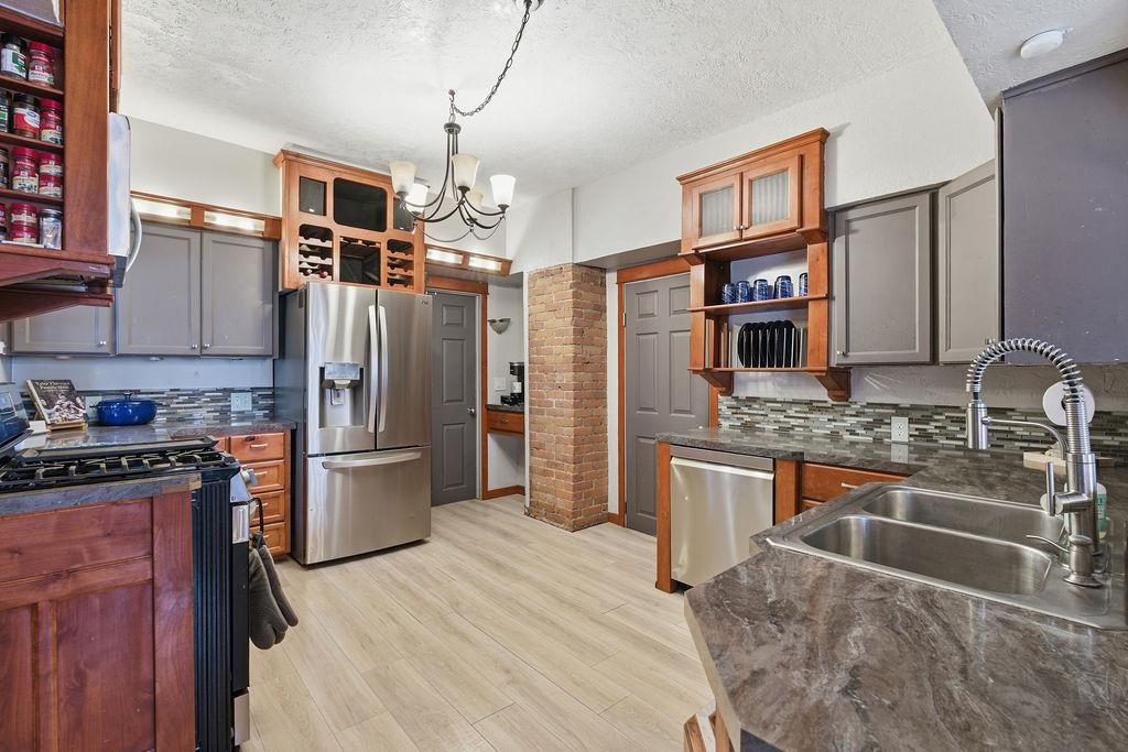 2528 North Magnolia Street Spokane, WA 99207 - Photo 12 of 48