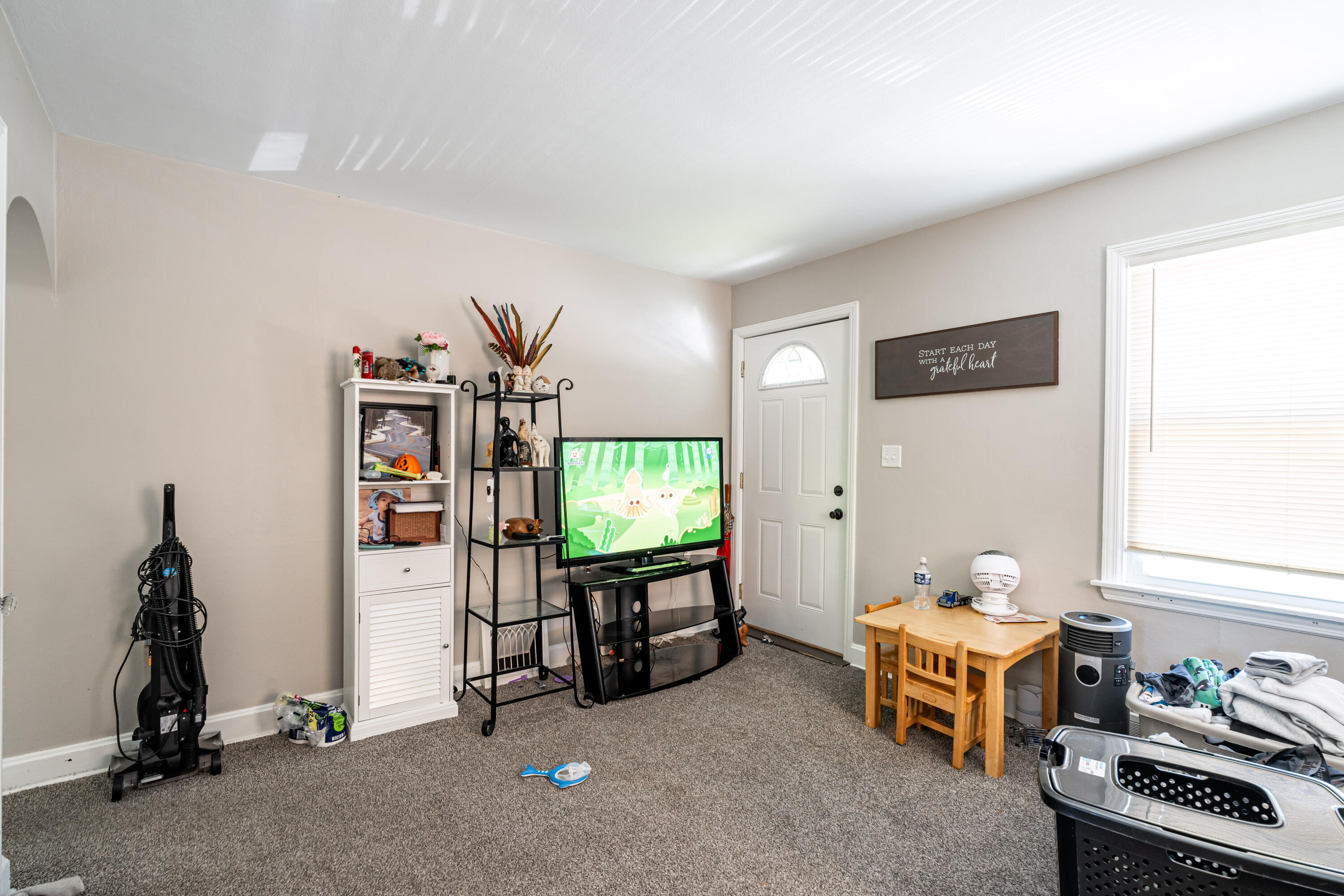 5121 85th Street Pleasant Prairie, WI 53158 - Photo 9 of 21 DSC03861