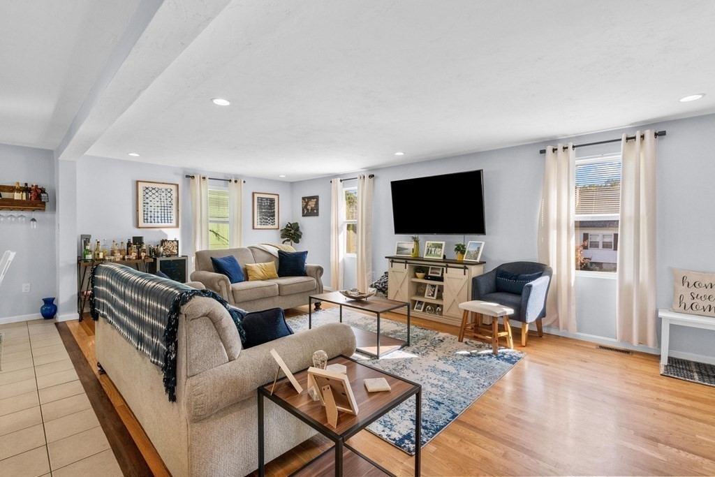 7 Amelian Road Randolph, MA 02368 - Photo 11 of 38 Gallery Image 11