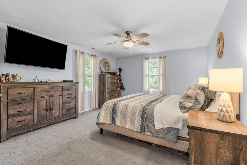 7 Amelian Road Randolph, MA 02368 - Photo 20 of 38 Gallery Image 20