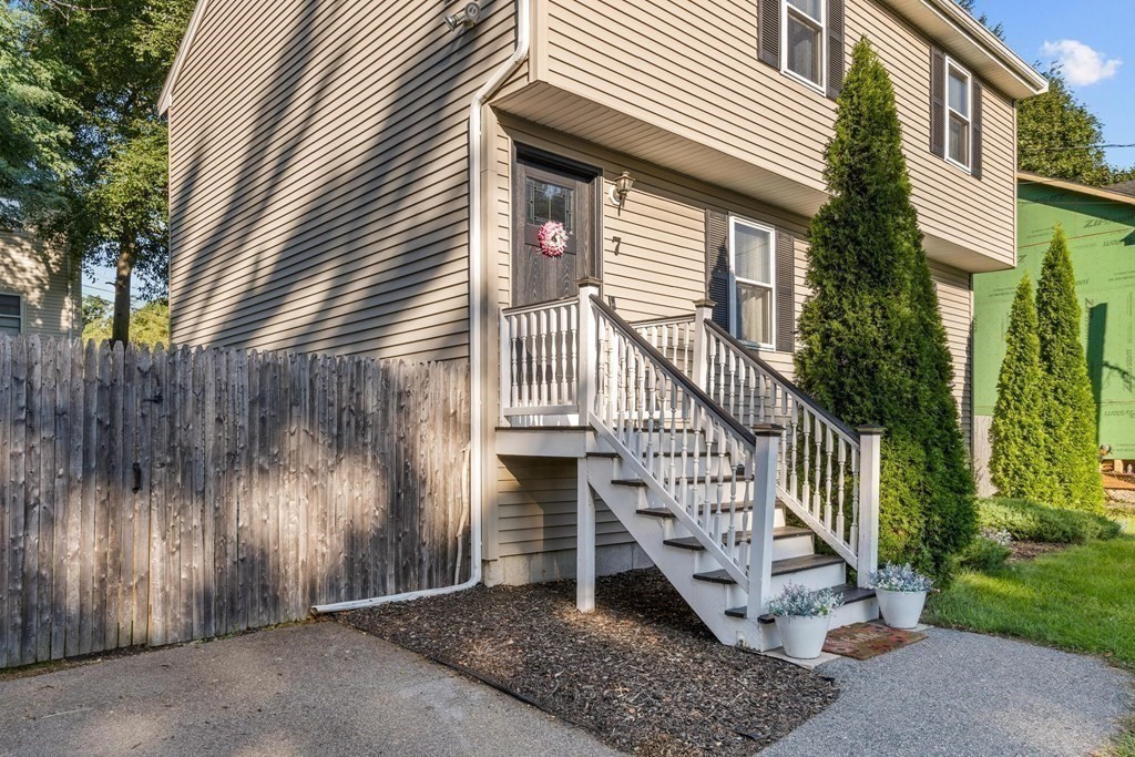 7 Amelian Road Randolph, MA 02368 - Photo 38 of 38 Gallery Image 38