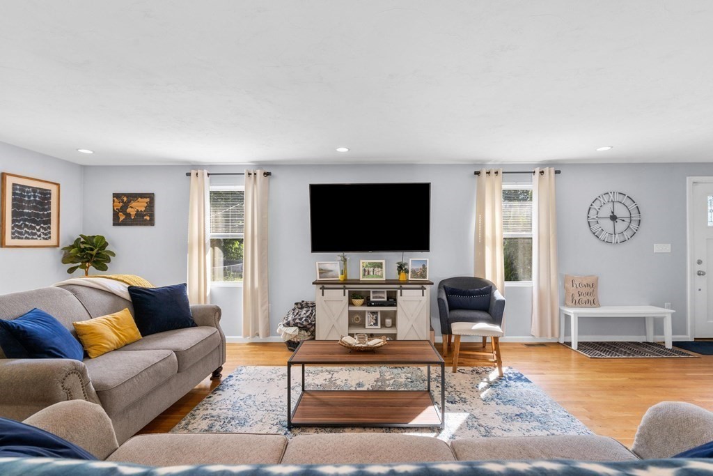 7 Amelian Road Randolph, MA 02368 - Photo 10 of 38 Gallery Image 10