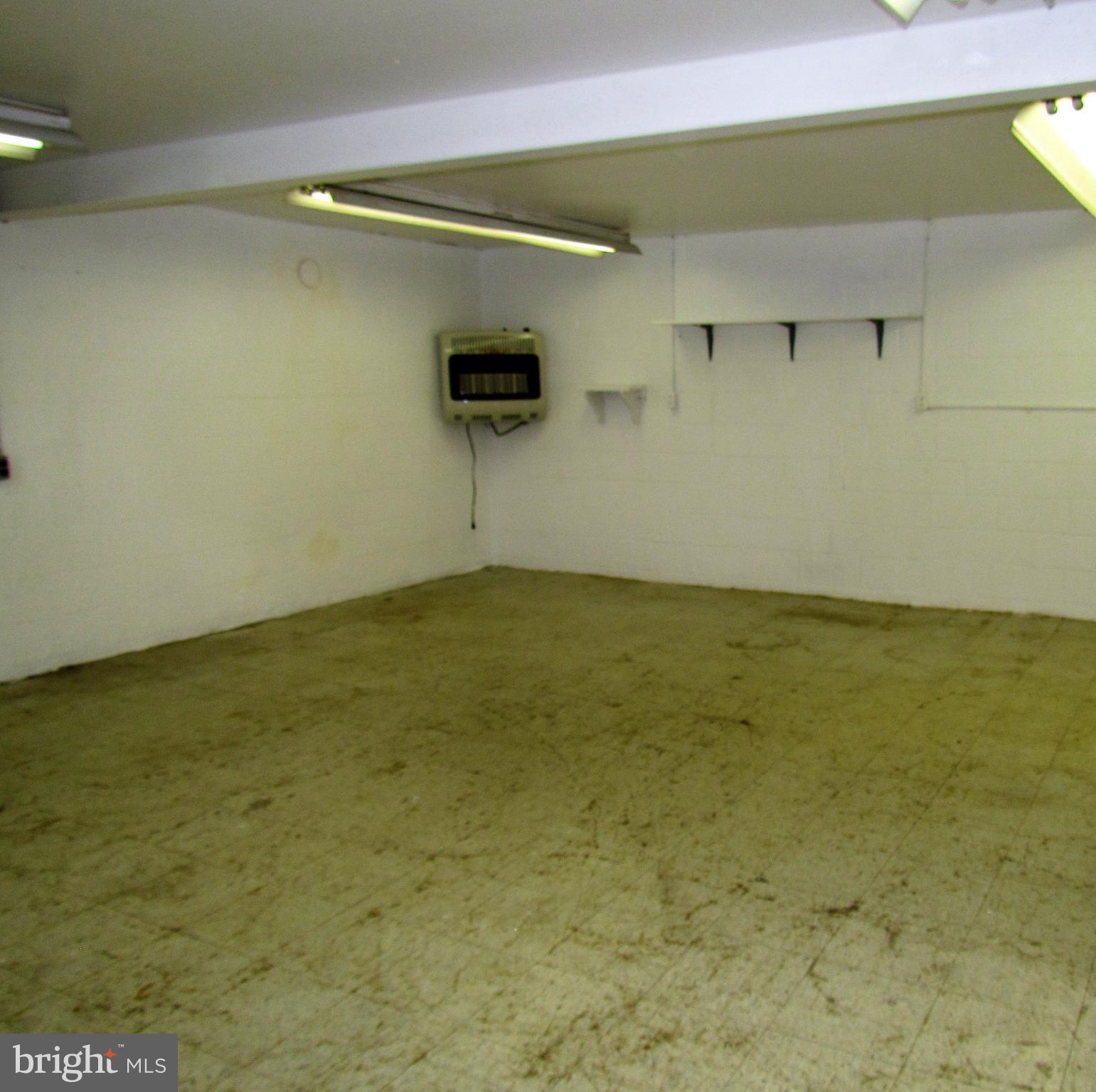 6442 Mt Phillip Road Frederick, MD 21703 - Photo 30 of 37 a view of an empty room