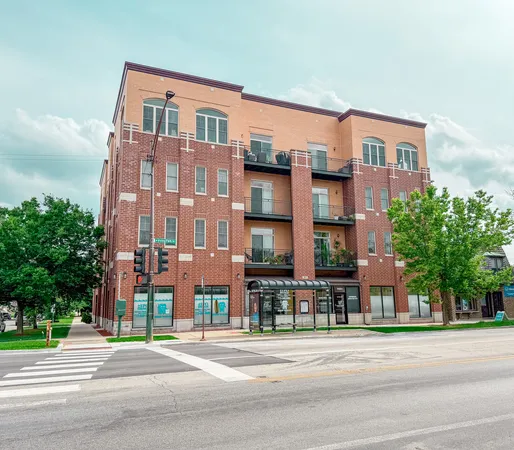 $3,000 | 3954 North Oriole Avenue, Unit 404, Chicago, IL 60634
