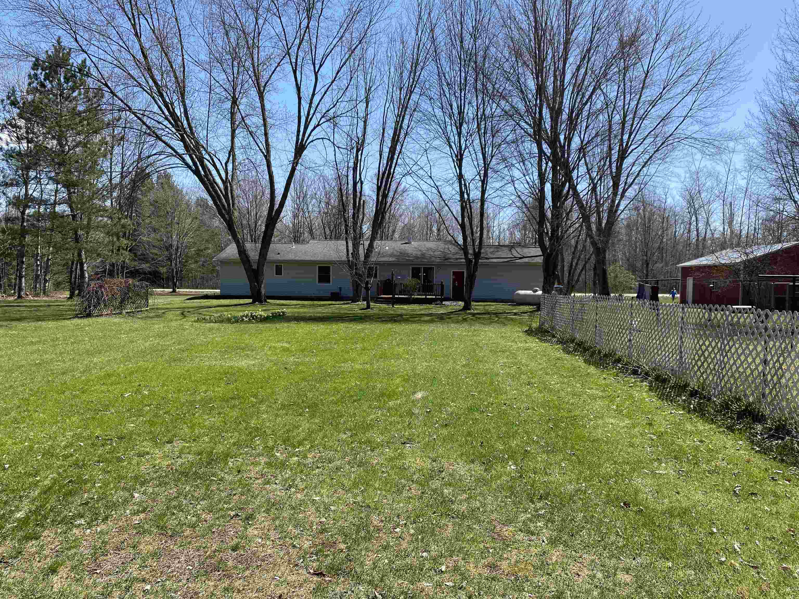 5680 Salt River Road Shepherd, MI 48883 - Photo 9 of 46 1899378-8.JPG