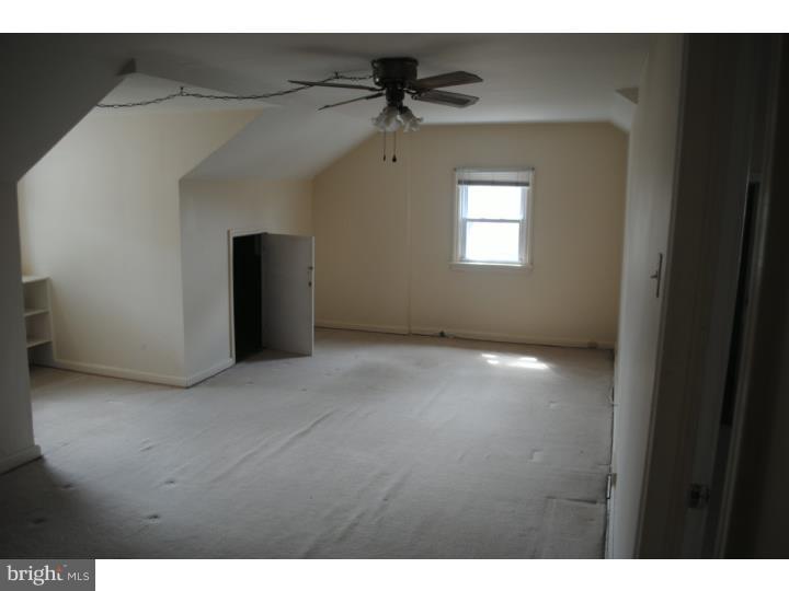 208 Gilpin Road Willow Grove, PA 19090 - Photo 12 of 25 Unit #2
