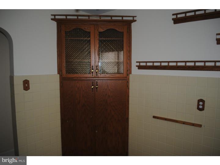 208 Gilpin Road Willow Grove, PA 19090 - Photo 6 of 25 Unit #1