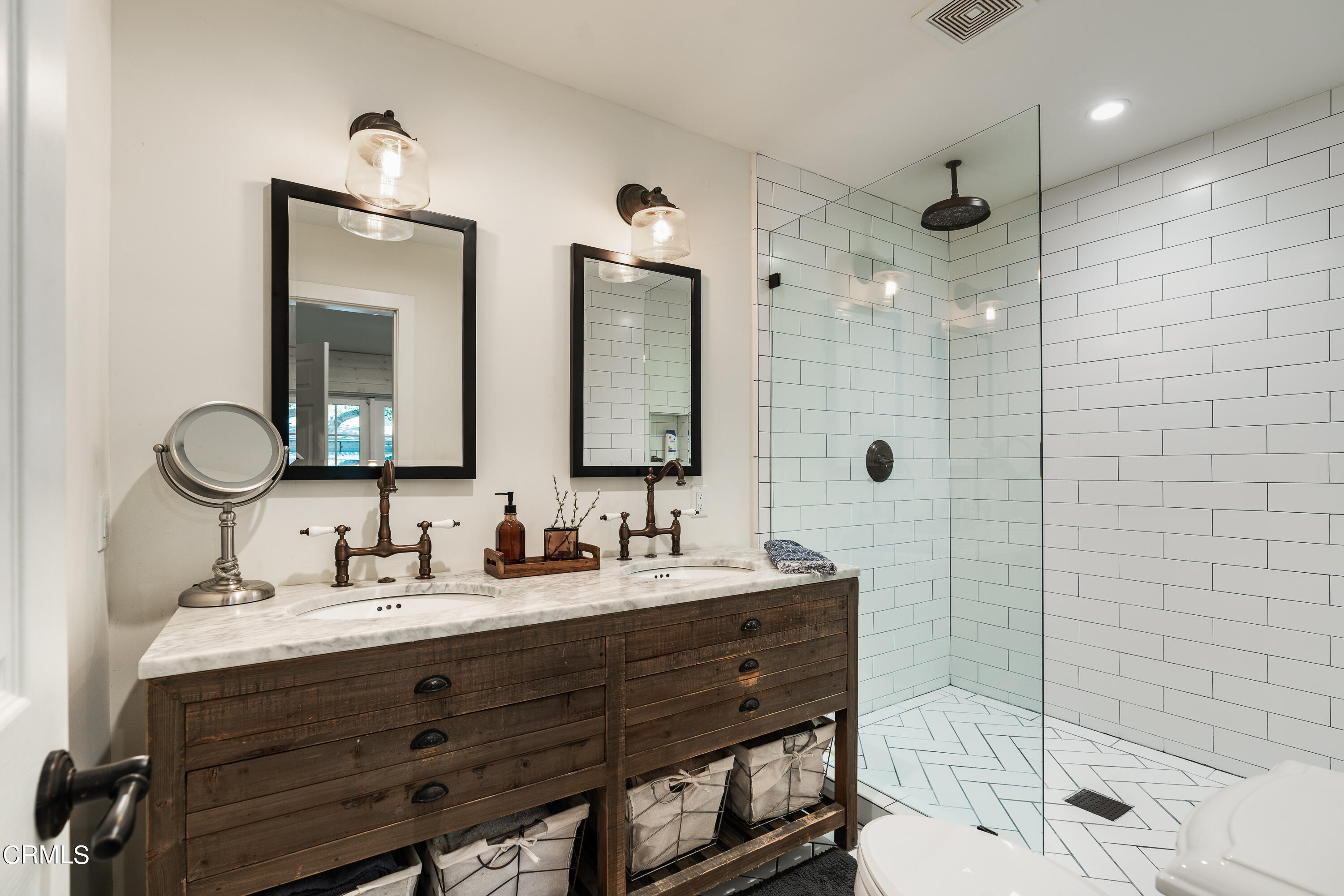 1940 Skyview Drive Altadena, CA 91001 - Photo 13 of 25 1940 Skyview (13)