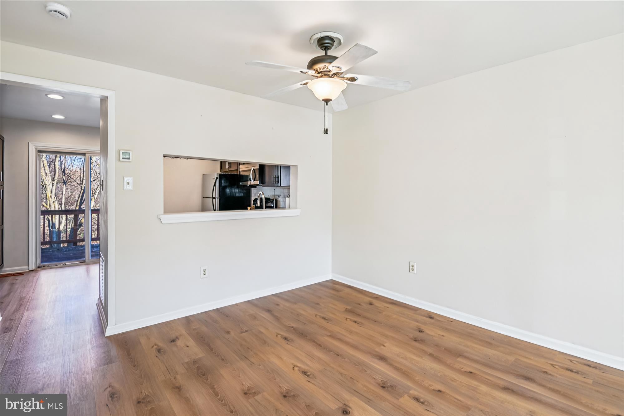 16 Jack Pine Place Nottingham, MD 21236 - Photo 6 of 35 Dining Area