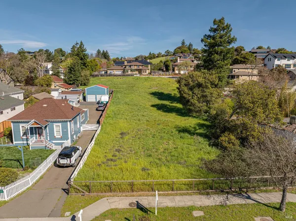 $509,000 | 509 Larch Drive, Petaluma, CA 94952