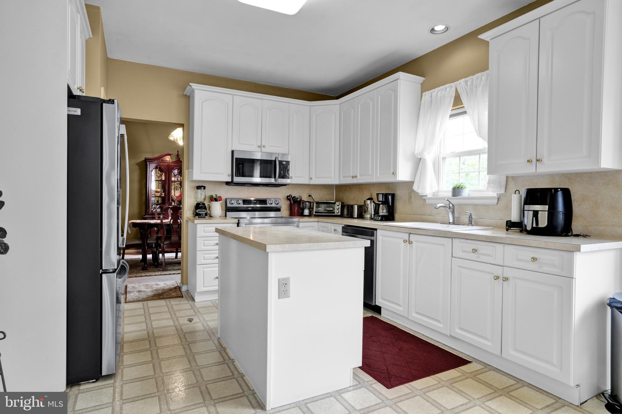 115 William Road Pottstown, PA 19464 - Photo 12 of 39 Gallery Image 12