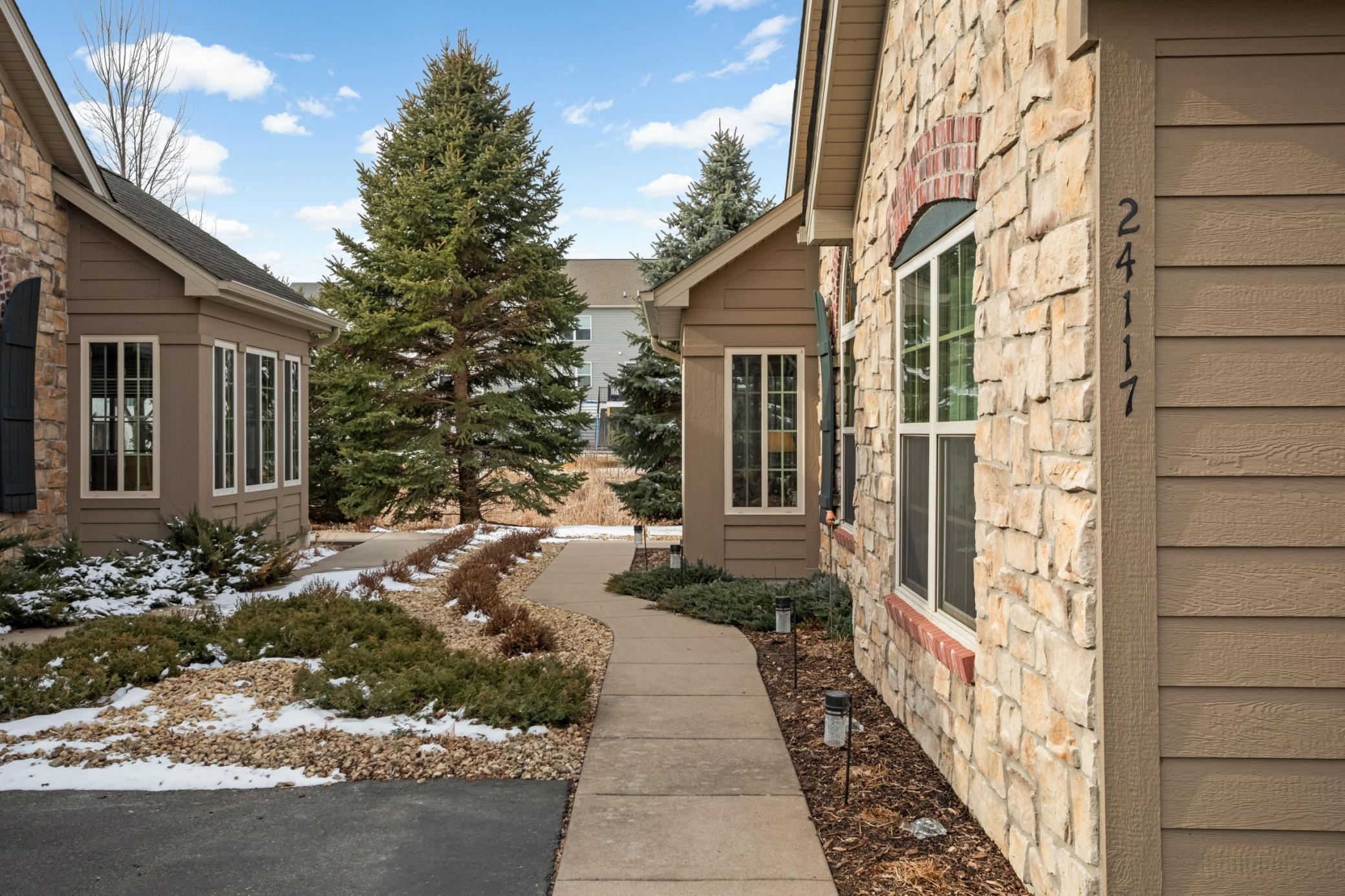 24117 Rivers Edge Road Rogers, MN 55374 - Photo 2 of 35