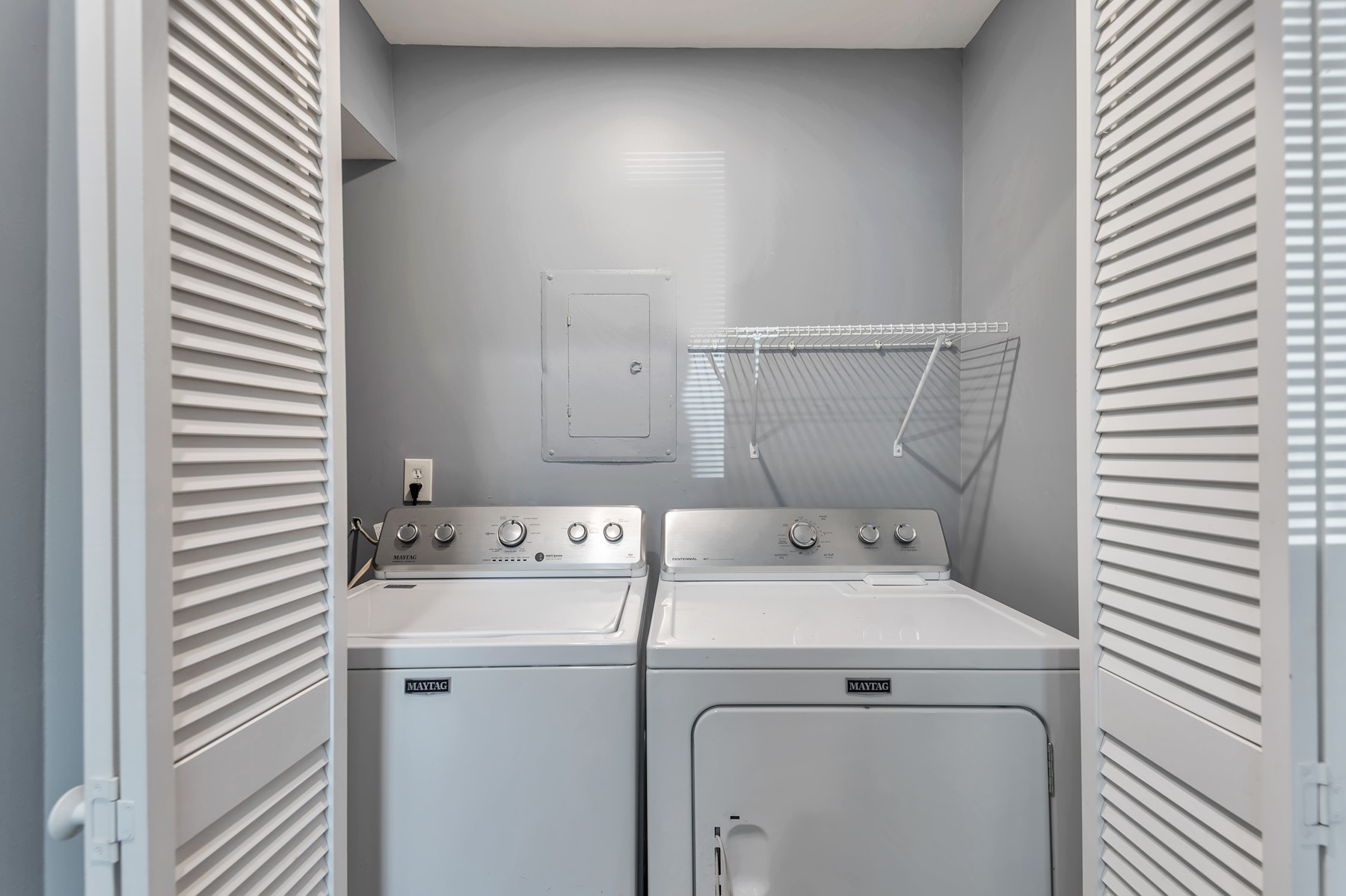 1301 Neelys Bend Road, Unit D27 Madison, TN 37115 - Photo 15 of 26 a utility room with dryer and washer