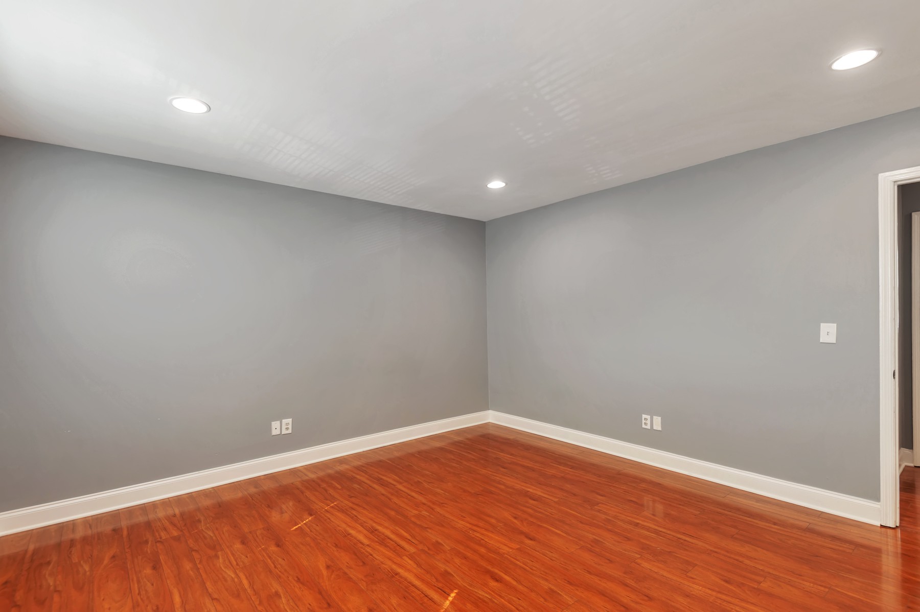 1301 Neelys Bend Road, Unit D27 Madison, TN 37115 - Photo 17 of 26 a view of room with wooden floor and natural light