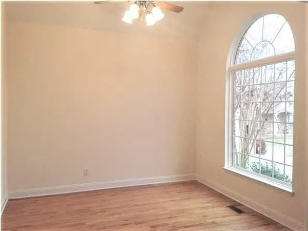 $3,750 | 335 Horse Creek Drive, Chattanooga, TN 37405