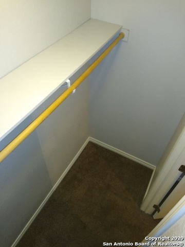 112 Lone Oak, Unit D102 Floresville, TX 78114 - Photo 27 of 34 a close up of a wall