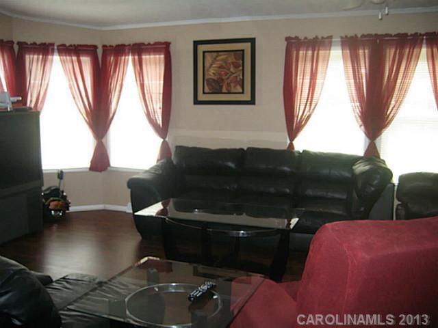 1491 Beth Haven Church Road Denver, NC 28037 - Photo 2 of 11 Gallery Image 2