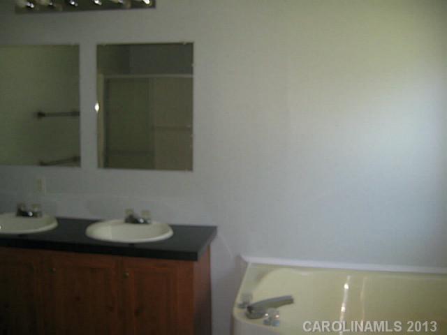 1491 Beth Haven Church Road Denver, NC 28037 - Photo 5 of 11 Gallery Image 5