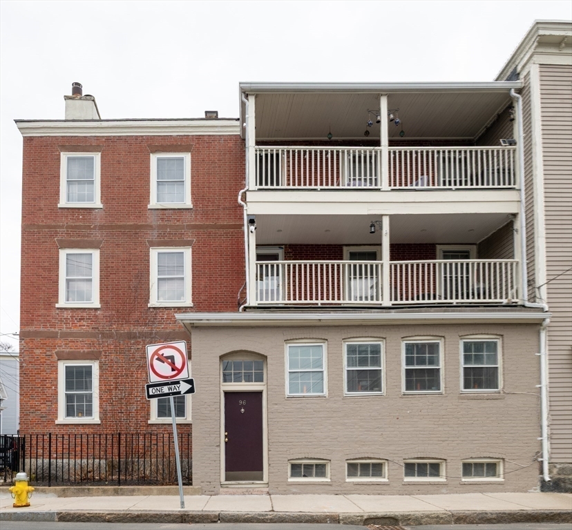 96 Derby Street, Unit 1 Salem, MA 01970 - Photo 27 of 31 a front view of a house