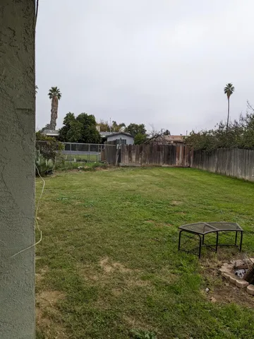 $300,000 | 3607 Periwinkle Court, Bakersfield, CA 93307