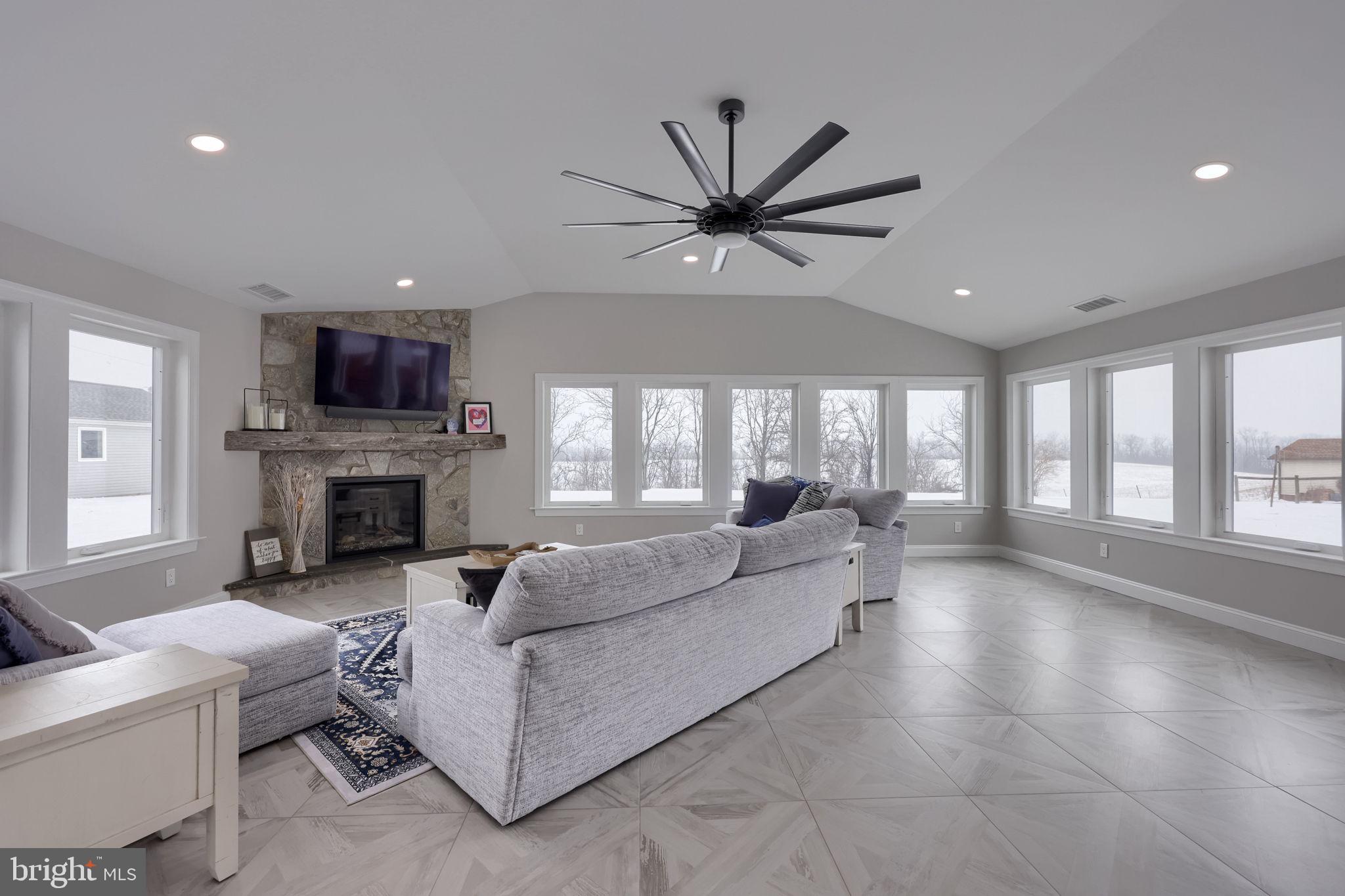 644 Brownsville Road Reading, PA 19608 - Photo 27 of 66 Gallery Image 27