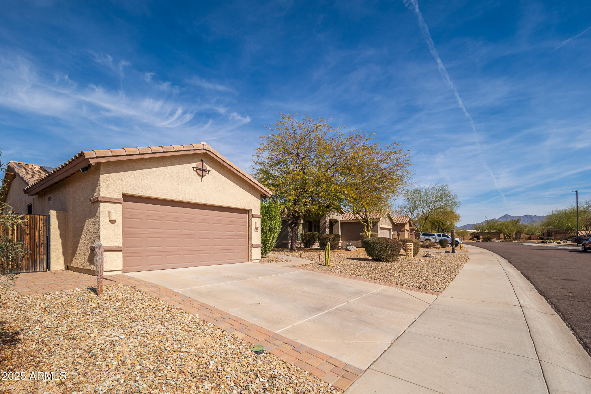 17560 West E Wind Avenue Goodyear, AZ 85338 - Photo 3 of 29 04_Front_04