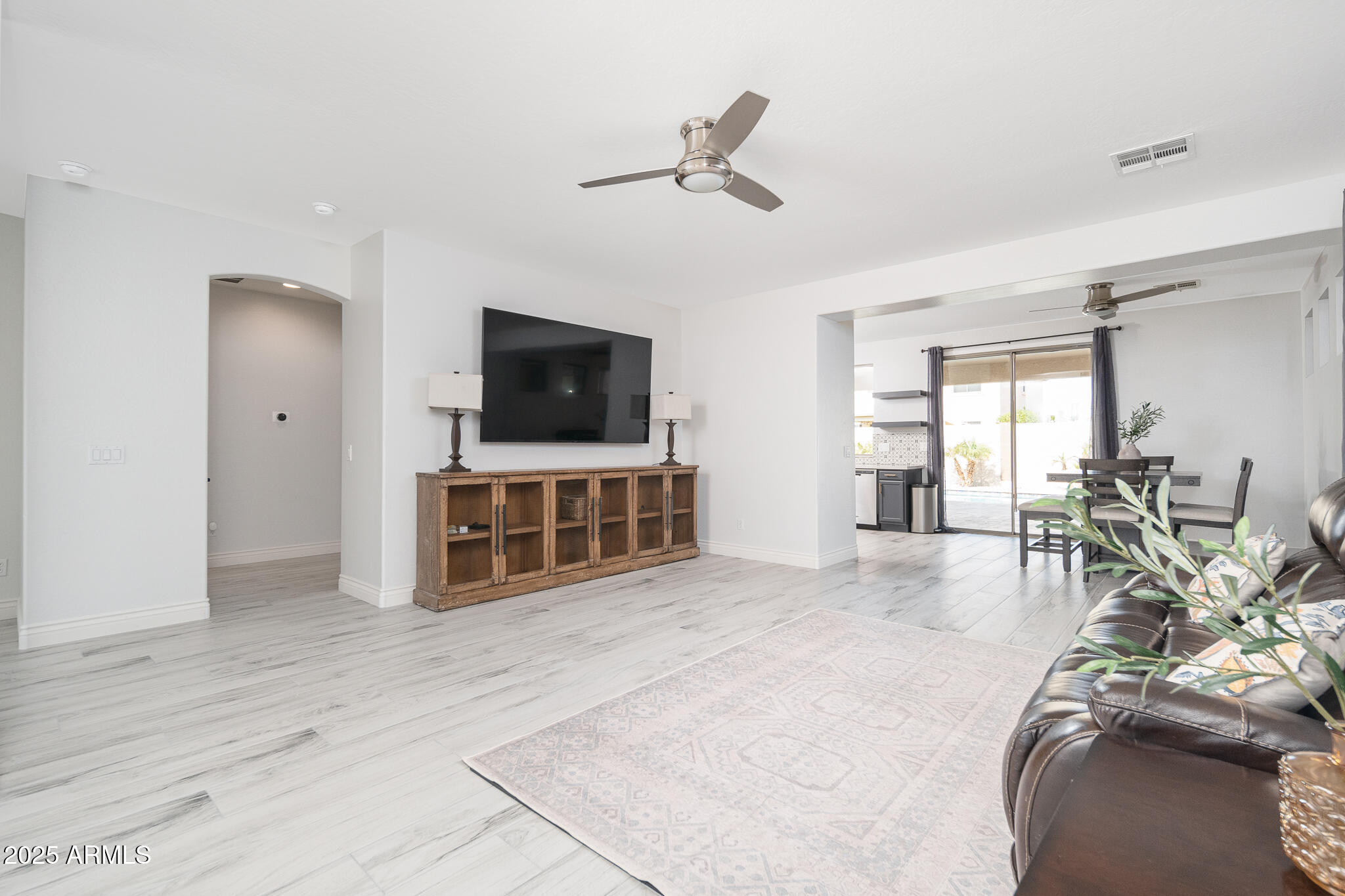 17560 West E Wind Avenue Goodyear, AZ 85338 - Photo 4 of 29 05_Living-Room-02