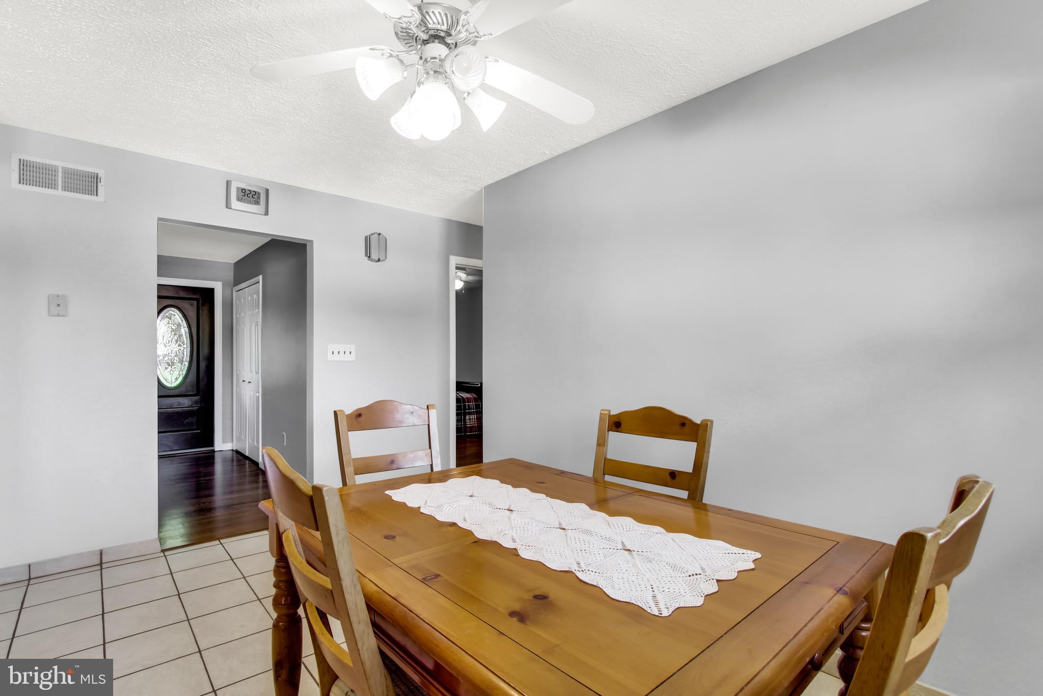 2310 Redwood Road York, PA 17408 - Photo 5 of 27