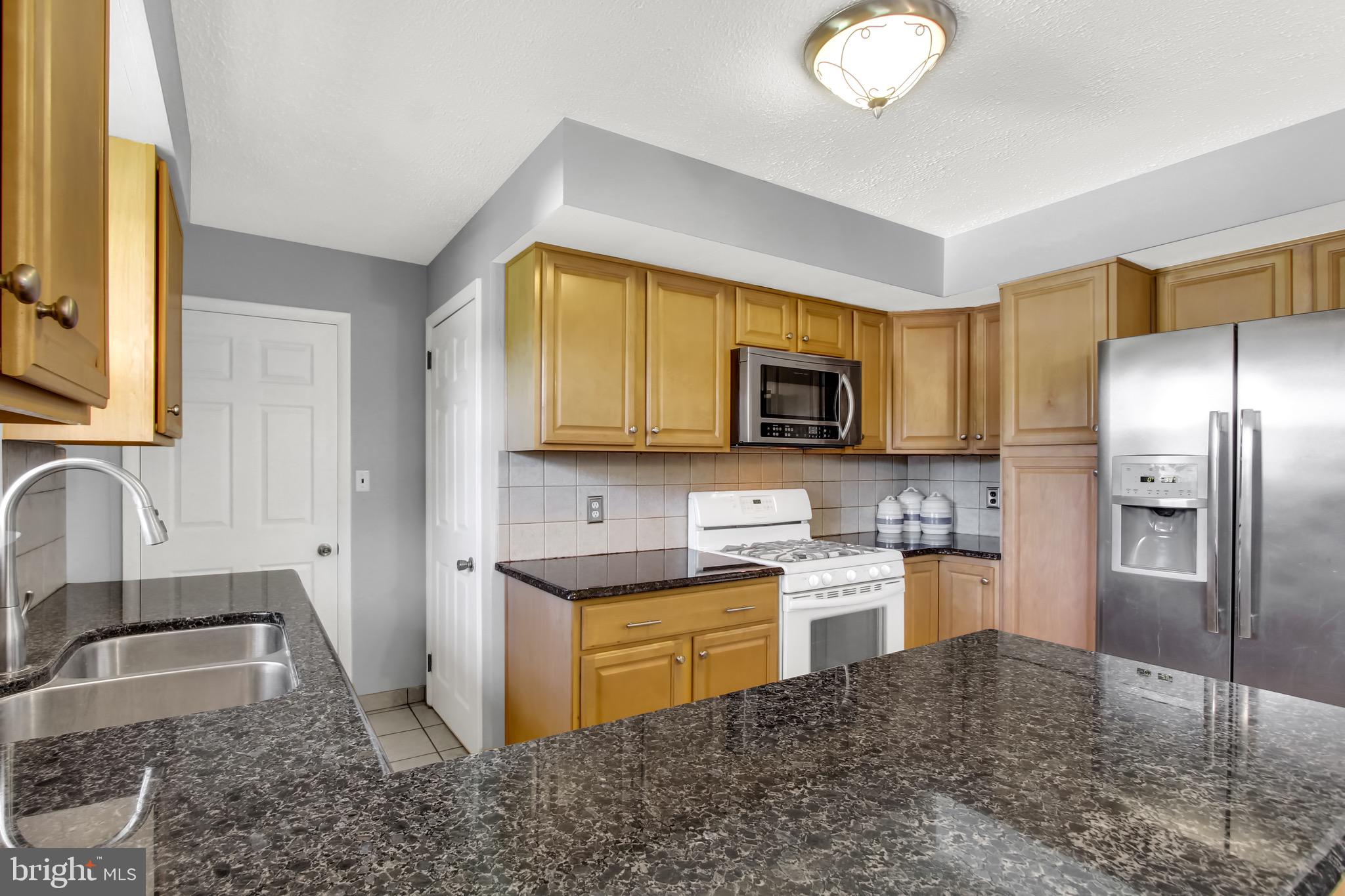 2310 Redwood Road York, PA 17408 - Photo 7 of 27